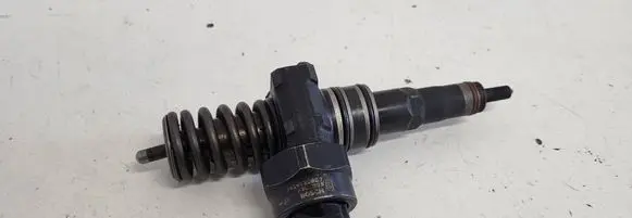 Audi A4 S4 B5 8D Fuel injector 0414726007