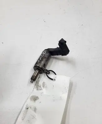 Audi A4 S4 B8 8K Camshaft vanos timing valve 06H103697A