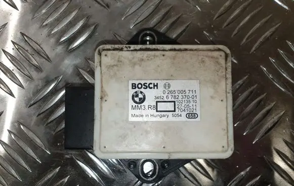 BMW X5 E70 ESP acceleration yaw rate sensor 6782370