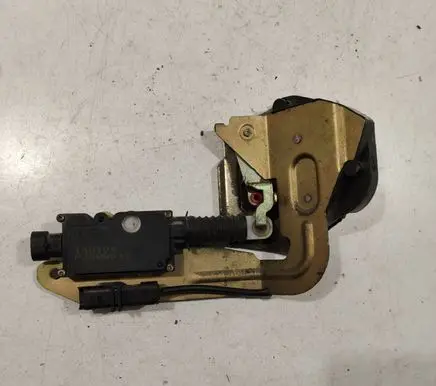 Peugeot 807 Rear door lock PZ08B01Y