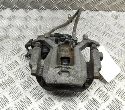 Toyota Camry VIII XV70 Rear brake caliper 4785033270