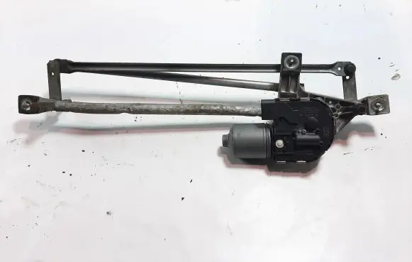Volvo XC70 Front wiper linkage and motor 3397021529