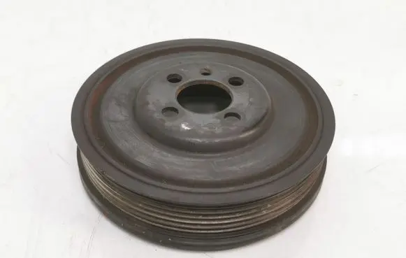 Volkswagen PASSAT B6 Crankshaft pulley 03G105245