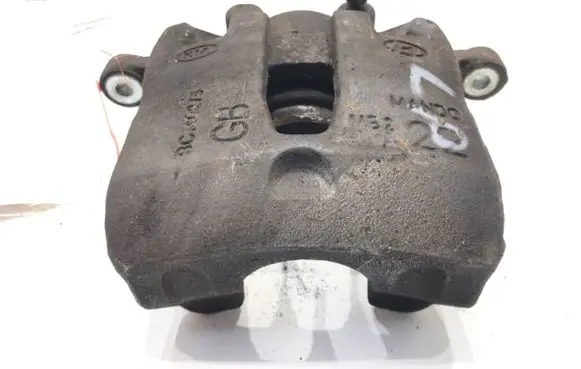 Hyundai i20 (GB IB) Front brake caliper