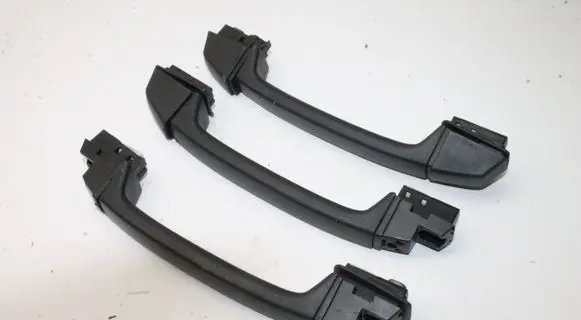 BMW X3 E83 A set of handles for the ceiling 