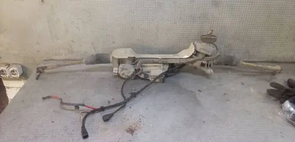Volkswagen Golf Plus Steering rack 1K1423105B 1K1909144H