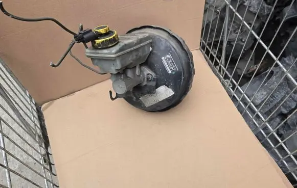 Ford Galaxy Brake booster 7M3612100E