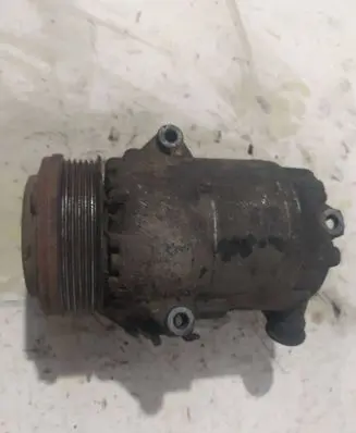 Opel Zafira A Air conditioning (A/C) compressor (pump) 24464152