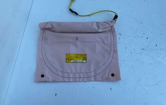 Toyota iQ Knee airbag GA72000050