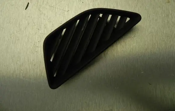 Skoda Superb B8 (3V) Rear air vent grill 3V0819794 I7179