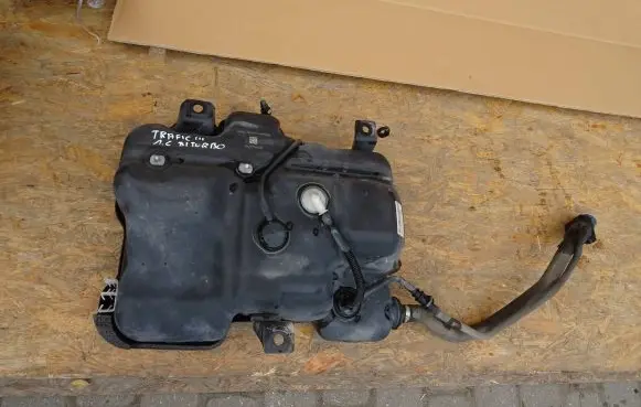 Renault Trafic III (X82) AdBlue liquid reservoir 8262071016282
