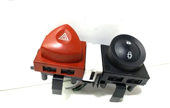 Renault Megane II Hazard light switch 8200095493