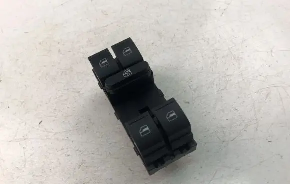 Volkswagen Golf Plus Electric window control switch 1K4959857B