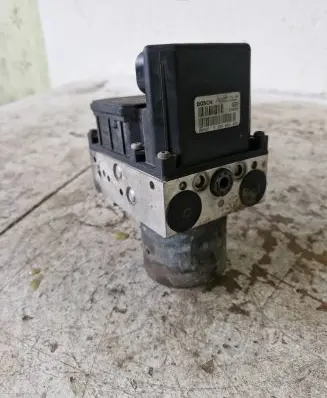 Volkswagen PASSAT B5.5 ABS Pump ESP0124C 0265950055