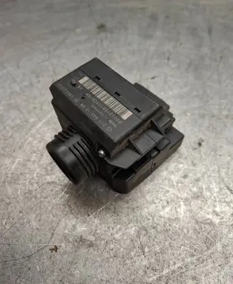 Mercedes-Benz E W211 Ignition lock 2115451008 33002205 8002316810206166