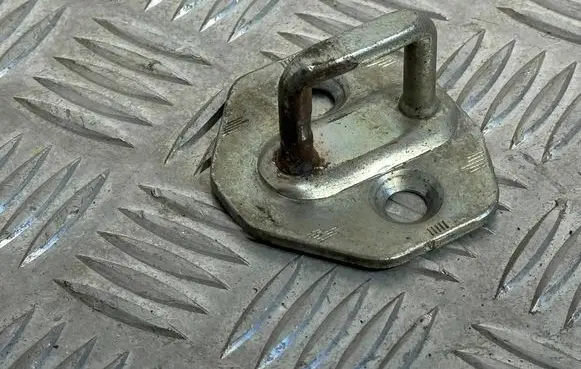 Mercedes-Benz Sprinter W906 Sliding door lock loop/hook striker A9067200204 A9067200202 AL6R0