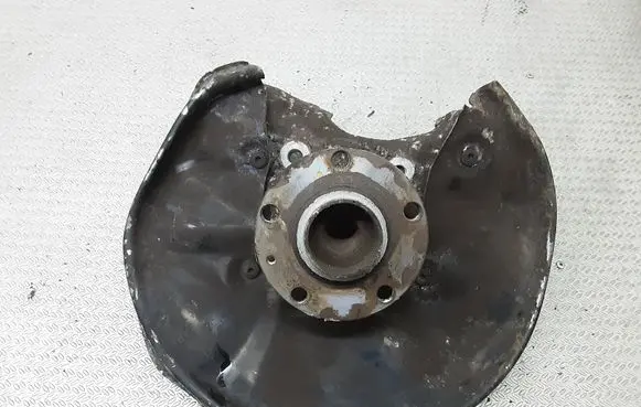 Audi A6 S6 C6 4F Rear wheel hub spindle/knuckle 