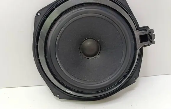 BMW 5 E60 E61 Subwoofer speaker 6929100