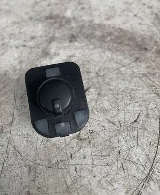 Audi A6 S6 C6 4F Wing mirror switch 8E0959565