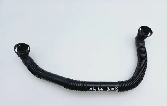 Audi A4 S4 B6 8E 8H Breather hose/pipe 06C133817D