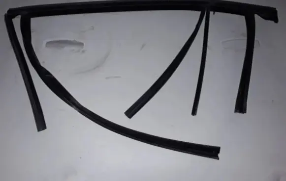 Ford C-MAX II Rubber seal sliding door (on door) AM51U25824