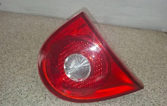 Volkswagen Golf V Tailgate rear/tail lights 1K6945093F 0285001041 A00083261