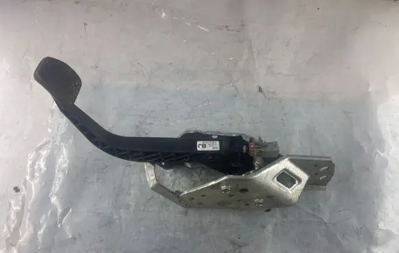 Clutch pedal
