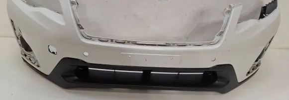 Subaru XV I Front bumper 57704FJ070