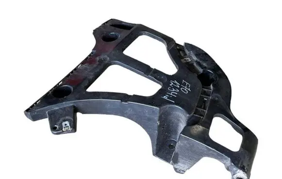 BMW X5 E70 Bumper support mounting bracket corner 7158445 106034