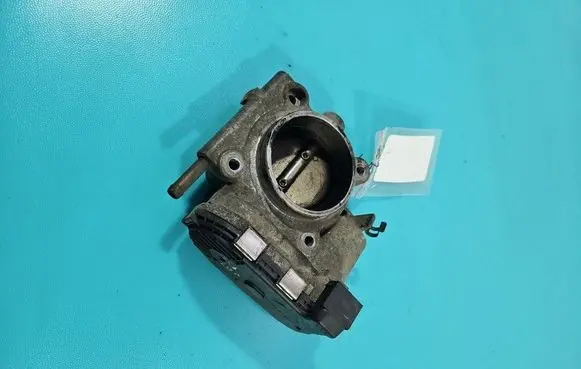 Mercedes-Benz Vito Viano W638 Throttle body valve 0280750037 IMPRK1517057
