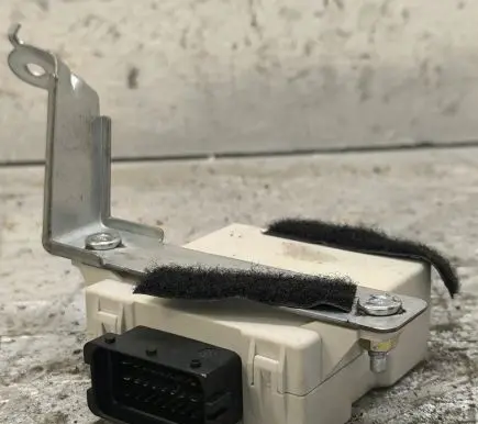 Toyota Avensis T250 Window wiper relay 