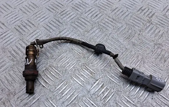 Toyota Avensis T270 Lambda probe sensor 8946720100