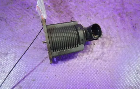 Nissan Almera Tino EGR valve 8200488774A