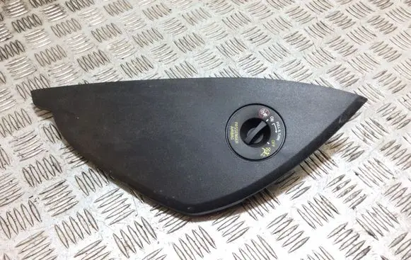 Dashboard side end trim