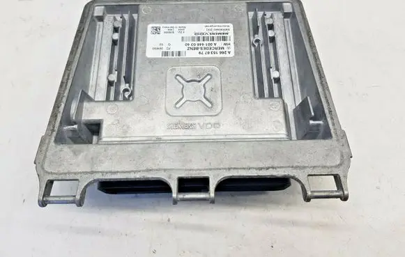Mercedes-Benz A W169 Engine control unit/module A2661536779 nr1797