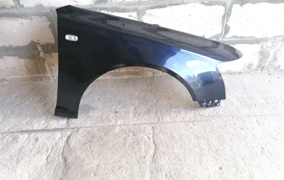 Audi A6 S6 C6 4F Fender