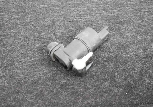Citroen DS3 Windscreen/windshield washer pump
