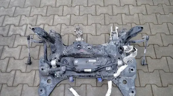 Lynk u0026 co 01 Front subframe 