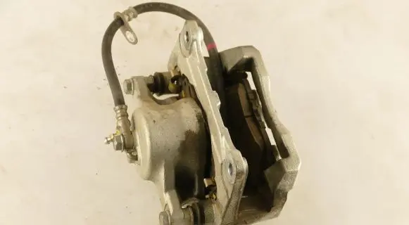 Toyota Camry Front brake caliper ADV1CS3R