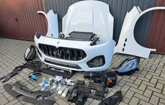 Maserati Grecale Front piece kit 