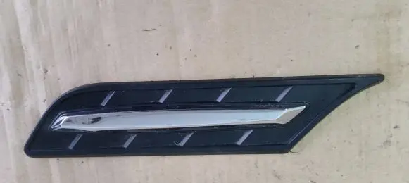 Suzuki Vitara (LY) Fender trim (molding) 72621-54P0