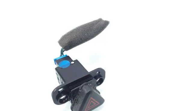 Chevrolet Orlando Hazard light switch 95214143 96850323