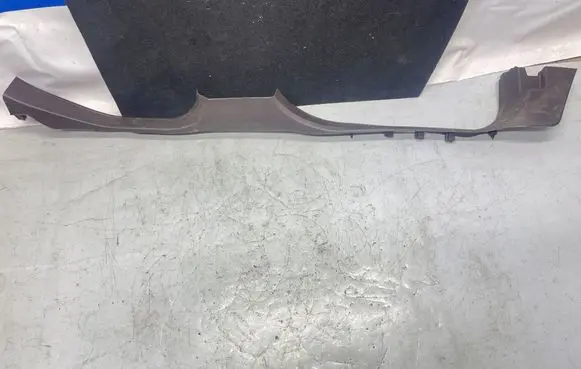 Opel Astra J Front sill trim cover 13259197