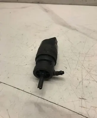 Audi A6 S6 C6 4F Windscreen/windshield washer pump 1K5955651