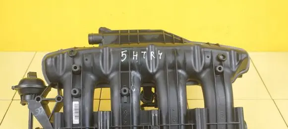 Audi A4 S4 B7 8E 8H Intake manifold 06H133201E