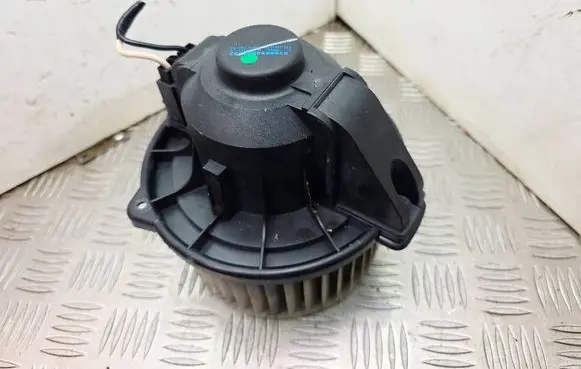 Land Rover Range Rover Sport L320 Heater fan/blower MF0160700870