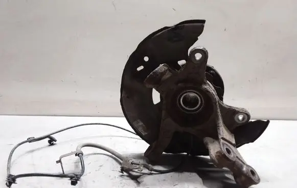 Toyota Yaris Front wheel hub