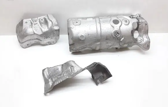 Volvo V40 Heat shield in engine bay AV619N454AB AV519N454KA AM519N454CC