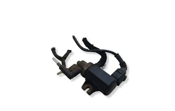 Skoda Superb B5 (3U) Turbo solenoid valve 1J0906627A