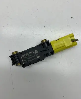 Audi A4 S4 B7 8E 8H Airbag deployment crash/impact sensor 8E0959643B 030305 010742